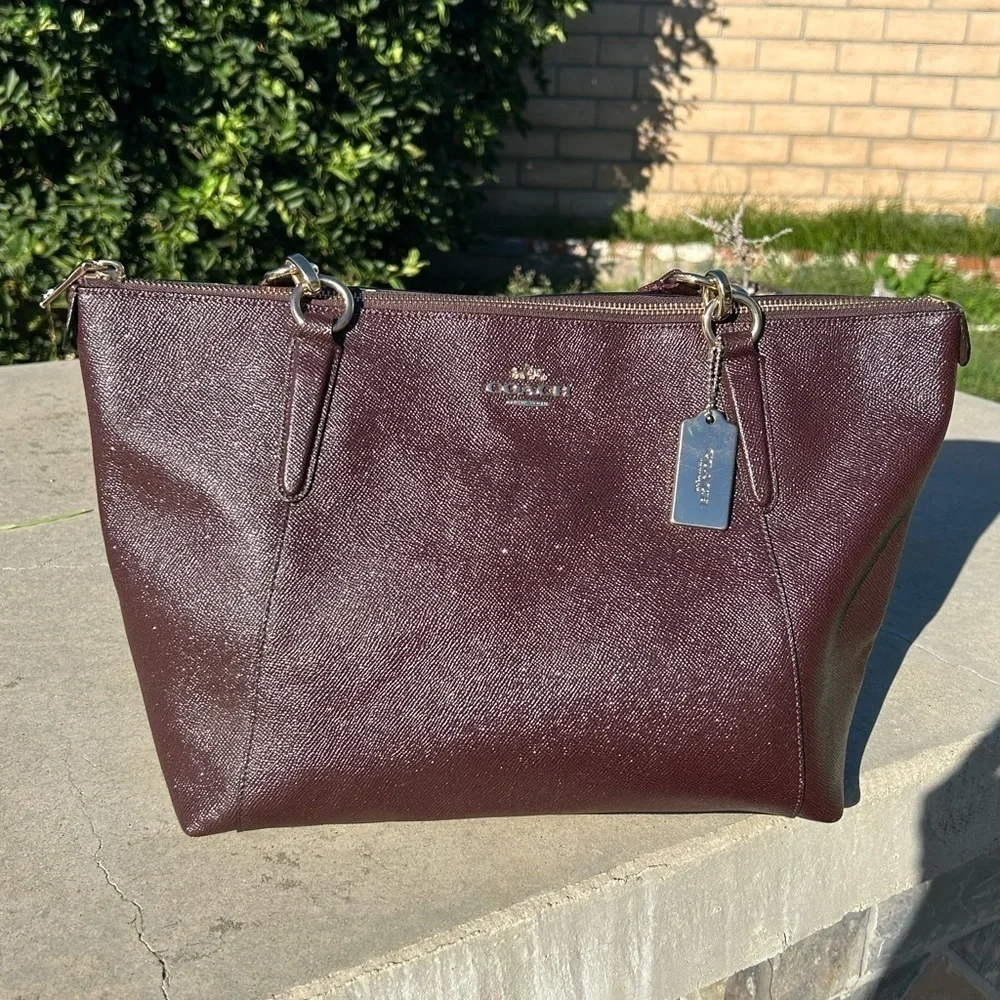 Coach NWOT Ox Blood Leather Ava Tote - Picture 1 of 12